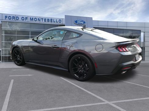 Used 2026 Ford Mustang Coupe w/ Mustang Nite Pony Package RWD image 7