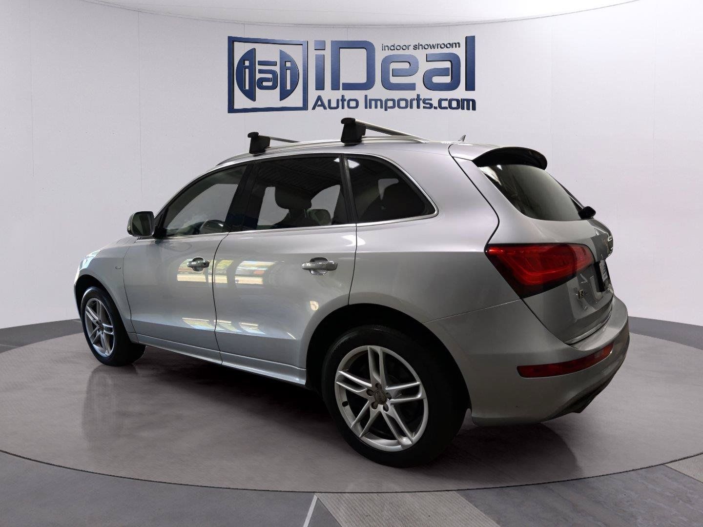 Used 2017 Audi Q5 3.0T Premium Plus w/ Technology Package AWD/4WD image 3