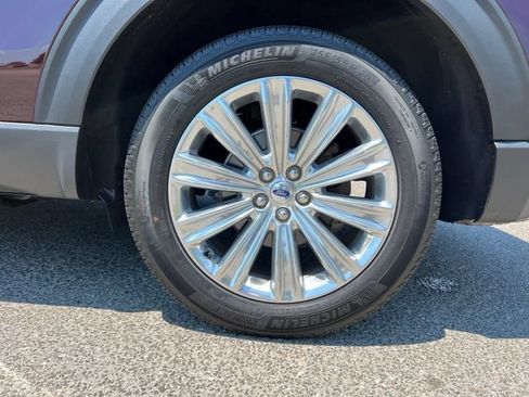 Certified 2023 Ford Explorer Limited w/ Equipment Group 301A AWD/4WD image 15