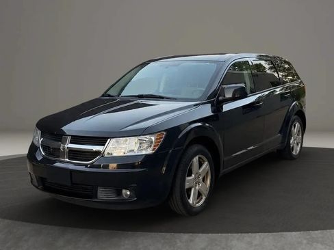 Used 2009 Dodge Journey SXT w/ Exterior Appearance Pkg FWD image 3