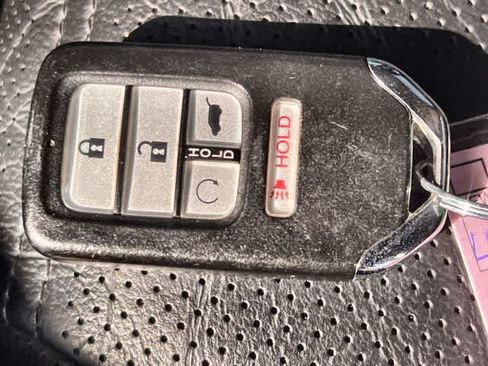 Used 2020 Honda CR-V Touring image 21