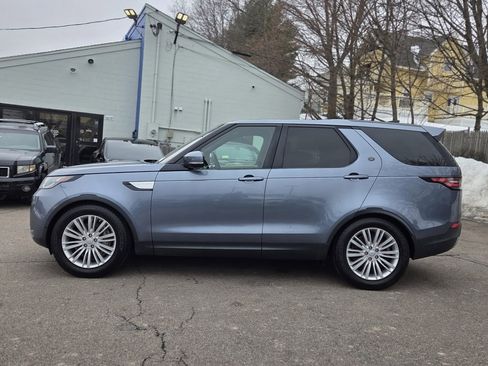 Used 2019 Land Rover Discovery HSE image 3
