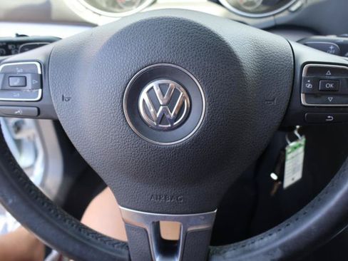Used 2011 Volkswagen Golf TDI FWD image 19