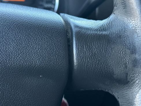 Used 2012 Chevrolet Colorado LT image 31