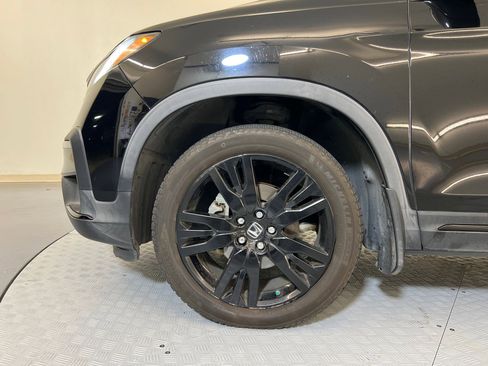 Used 2020 Honda Pilot Black Edition image 9