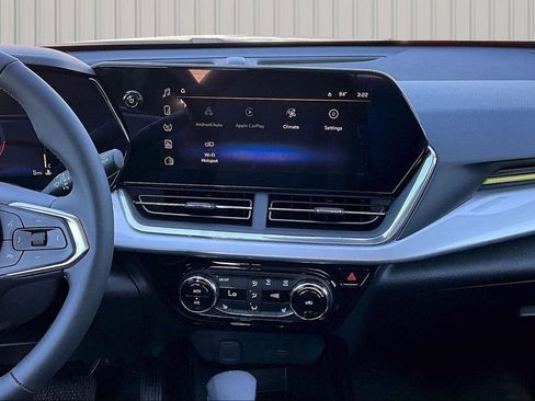 New 2026 Chevrolet Trax LT w/ Driver Confidence Package image 4