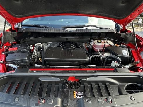 Used 2021 Chevrolet Silverado 1500 LT Trail Boss w/ LPO, Dark Essentials Package image 2