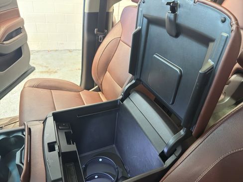 Used 2018 Chevrolet Tahoe Premier image 20