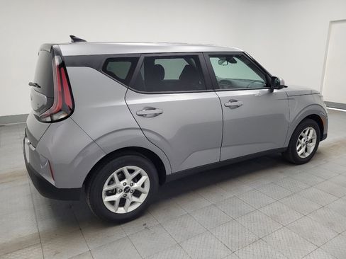 Used 2025 Kia Soul LX w/ LX Technology Package image 10