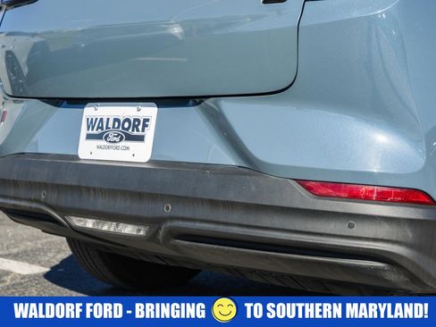 Used 2023 Ford Mustang Mach-E Select image 9