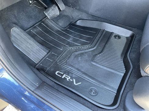 Used 2025 Honda CR-V Sport-L image 34