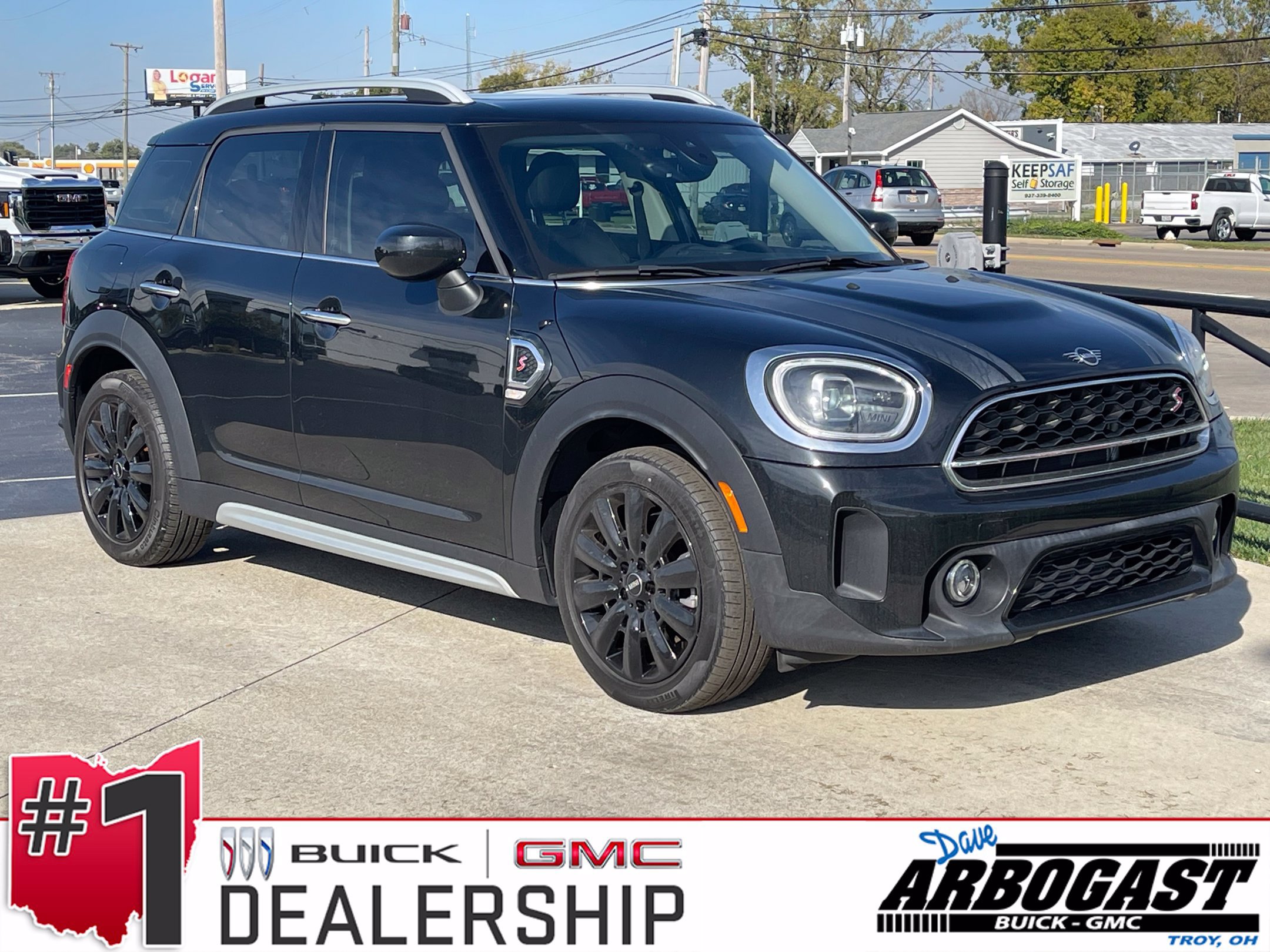 Used 2024 MINI Cooper Countryman S FWD image 1