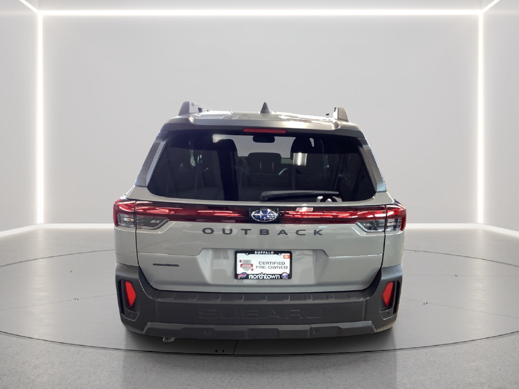 Used 2026 Subaru Outback Limited AWD/4WD image 4