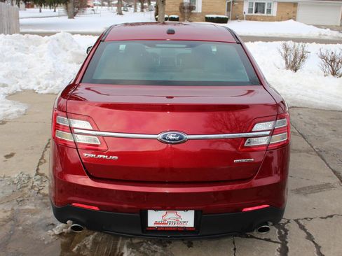 Used 2014 Ford Taurus Limited image 10