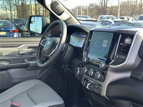 Used 2022 RAM 1500 Big Horn w/ Trailer Tow Group image 32