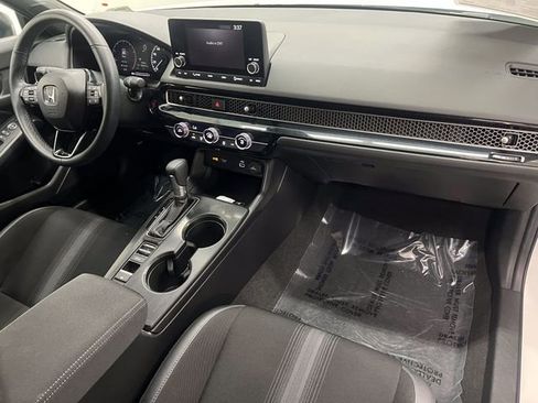 Used 2024 Honda Civic Sport image 12