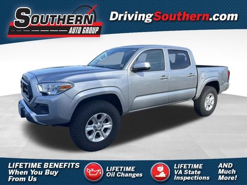 Used 2022 Toyota Tacoma SR AWD/4WD image 1