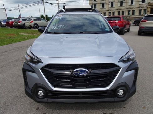 Used 2023 Subaru Outback Onyx Edition AWD/4WD image 3