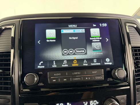 Used 2024 Nissan Titan PRO-4X w/ Pro-4x Convenience Package AWD/4WD image 21