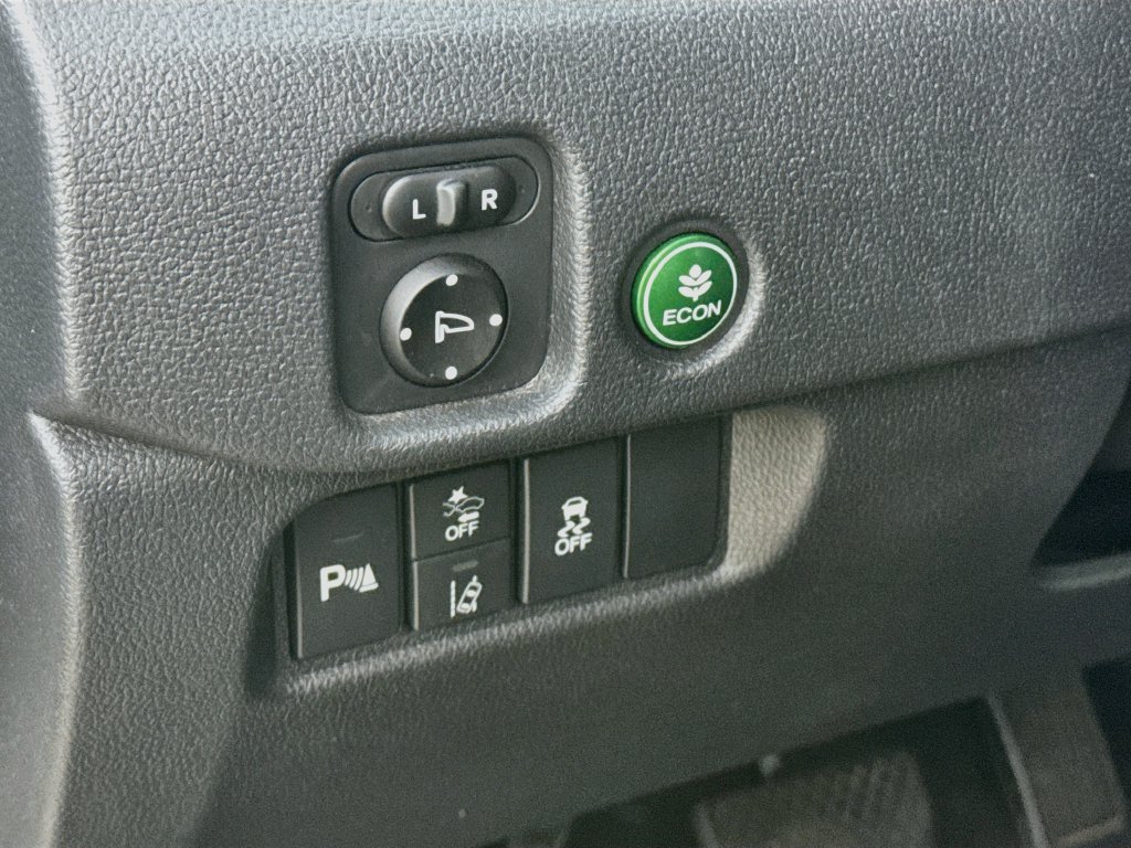 Used 2019 Honda Pilot Touring image 12