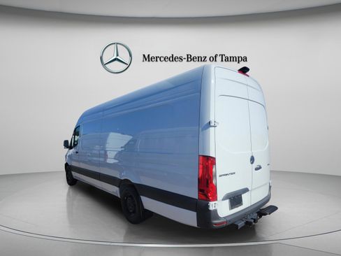 Used 2026 Mercedes-Benz Sprinter 2500 image 3