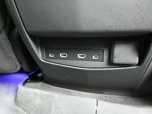 Certified 2024 Cadillac Escalade Sport w/ Touring Package image 14