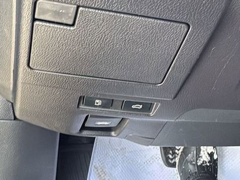 Used 2021 Lexus ES 350 350 w/ Premium Package image 17