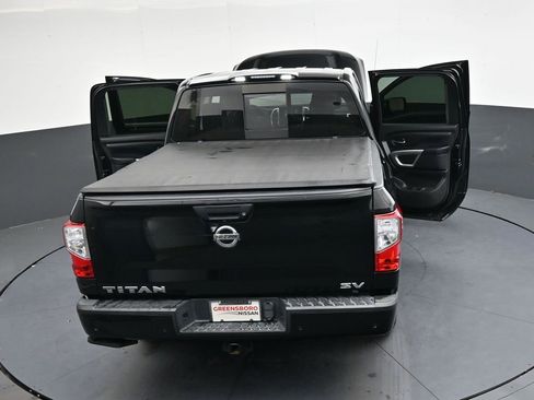 Used 2021 Nissan Titan SV w/ SV Convenience Package image 38