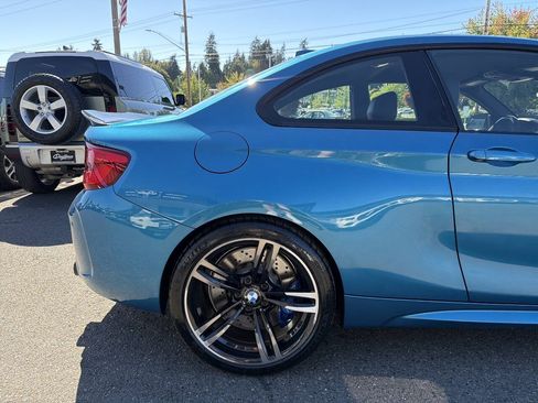 Used 2018 BMW M2 RWD image 12