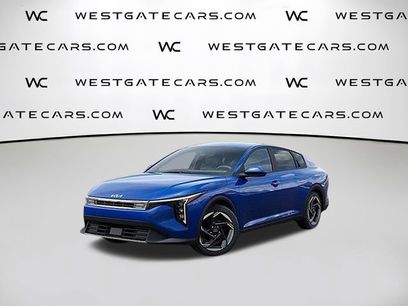 New 2025 Kia K4 EX
