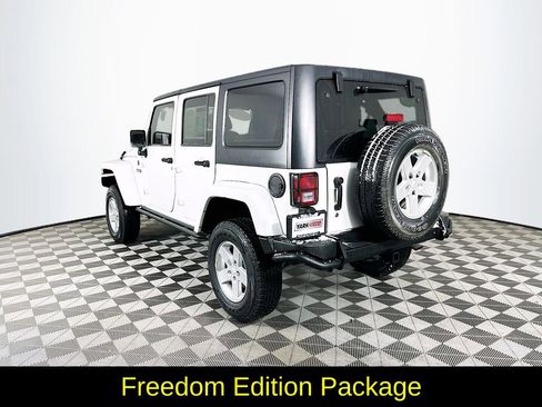 Used 2018 Jeep Wrangler Unlimited Sport image 7