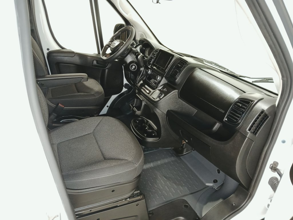 Used 2025 RAM ProMaster 2500 w/ U-Haul Equipment Group FWD image 14