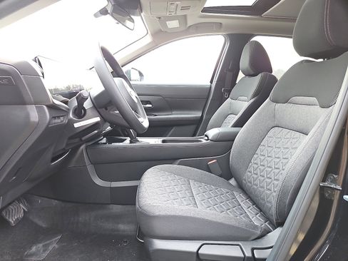 New 2026 Nissan Kicks SV image 11