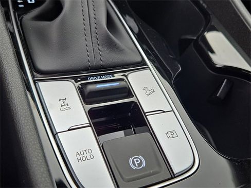 New 2026 Hyundai Santa Cruz SE image 16