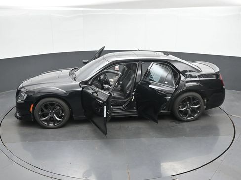 Used 2022 Chrysler 300 S RWD image 50