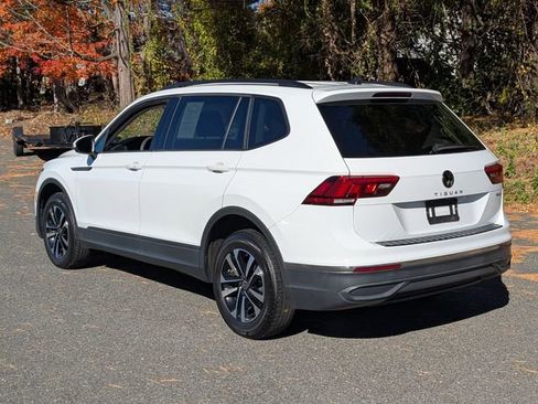 Used 2022 Volkswagen Tiguan S image 8