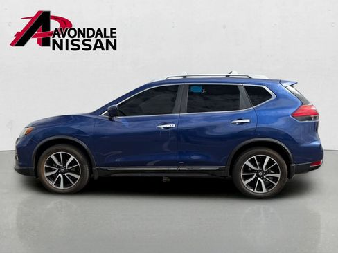 Used 2017 Nissan Rogue SL w/ SL Premium Package AWD/4WD image 2