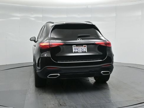 Used 2025 Mercedes-Benz GLC 300 image 31