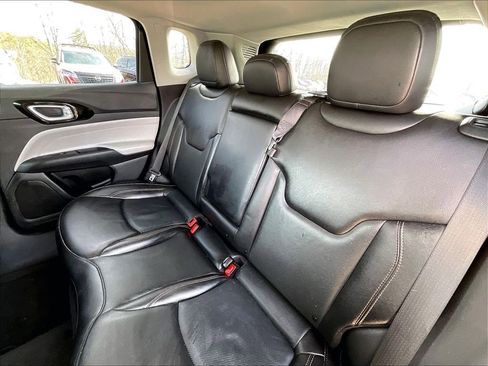 Used 2022 Jeep Compass Limited AWD/4WD image 14