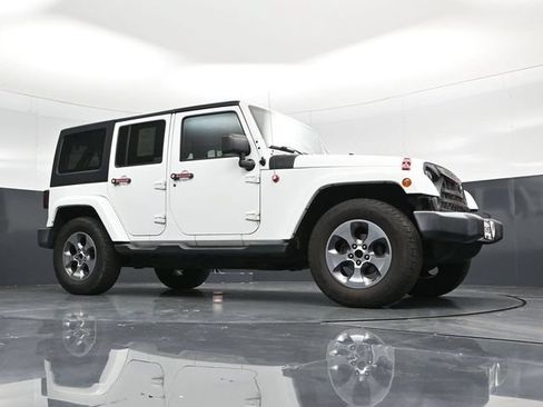 Used 2016 Jeep Wrangler Unlimited Sahara w/ Trailer Tow Group AWD/4WD image 52