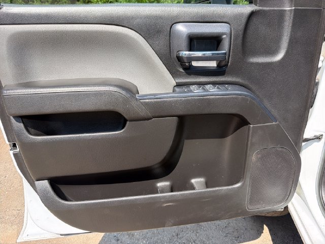 Used 2018 Chevrolet Silverado 3500 W/T AWD/4WD image 11