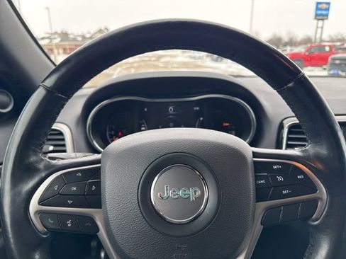 Used 2020 Jeep Grand Cherokee Limited image 14