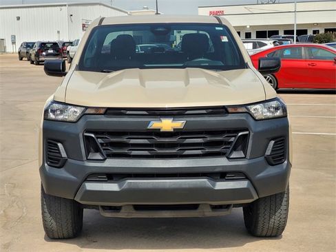 Used 2023 Chevrolet Colorado W/T image 2