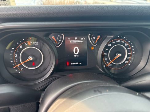 New 2026 Jeep Gladiator Sport AWD/4WD image 16