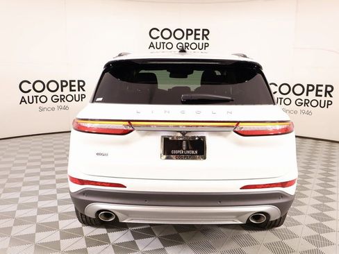New 2026 Lincoln Corsair Premiere image 22