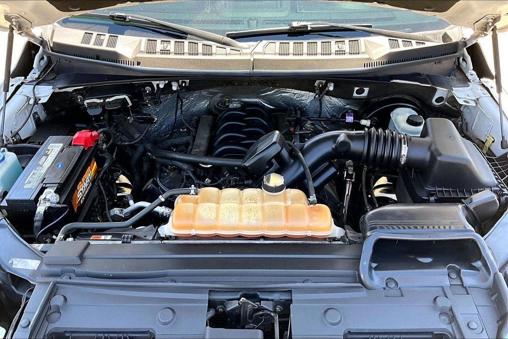 Used 2016 Ford F150 Lariat w/ Equipment Group 501A Mid RWD image 9