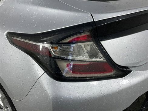 Certified 2017 Chevrolet Volt Premier w/ Driver Confidence Package image 19