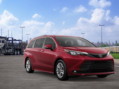 New 2026 Toyota Sienna XLE AWD/4WD image 15
