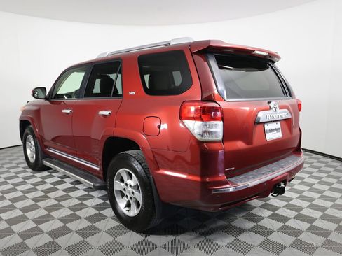 Used 2013 Toyota 4Runner SR5 w/ Premium Pkg AWD/4WD image 4