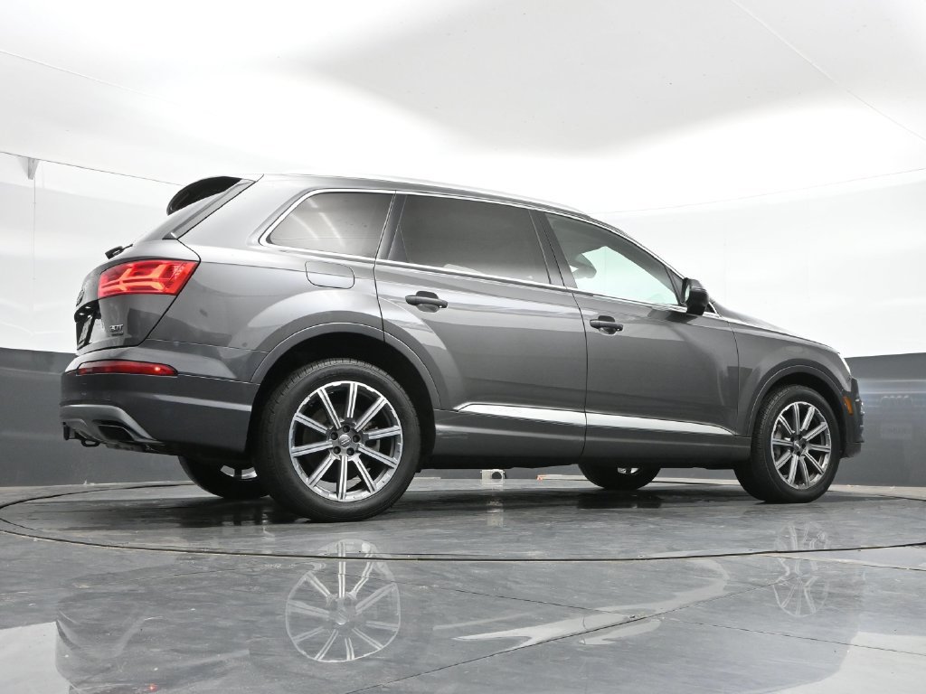 Used 2018 Audi Q7 3.0T Prestige AWD/4WD image 42